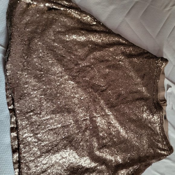 Women skirt - Picture 2 of 4